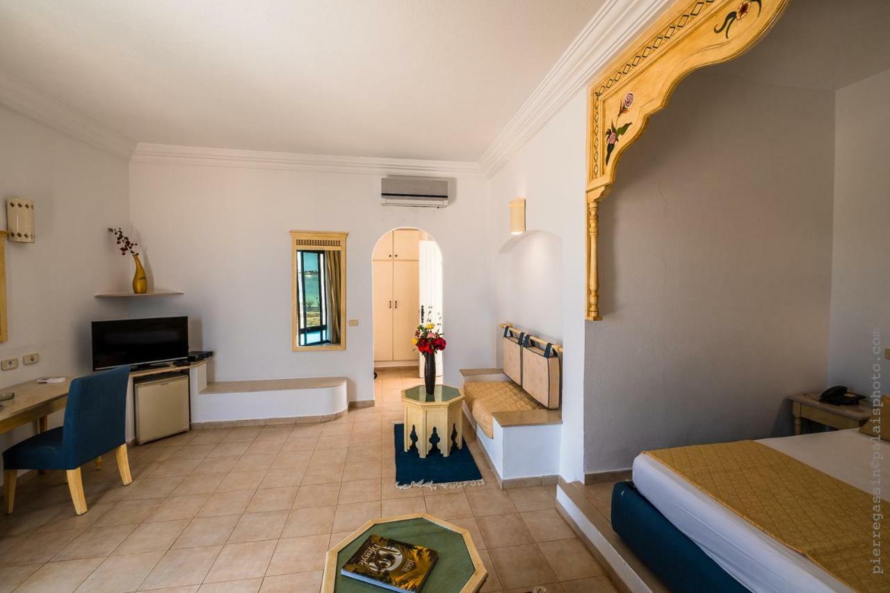 Ouled Yaneg Hotel Cercina מראה חיצוני תמונה